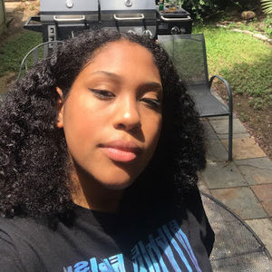 Meet your Posher, Kerah holbert